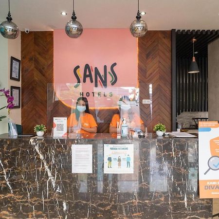 Sans Hotel Kupang Indah Surabaya By Reddoorz المظهر الخارجي الصورة