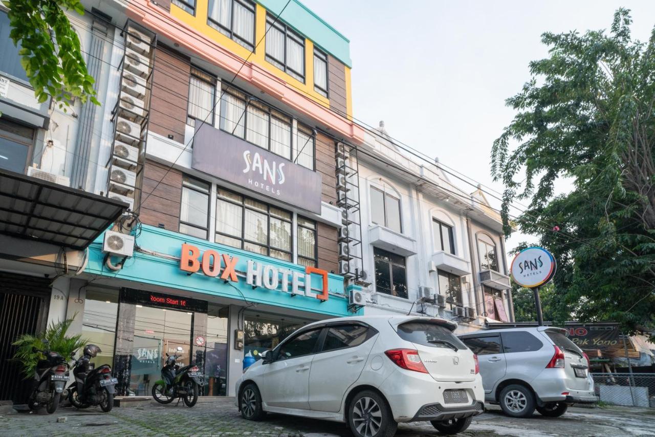Sans Hotel Kupang Indah Surabaya By Reddoorz المظهر الخارجي الصورة