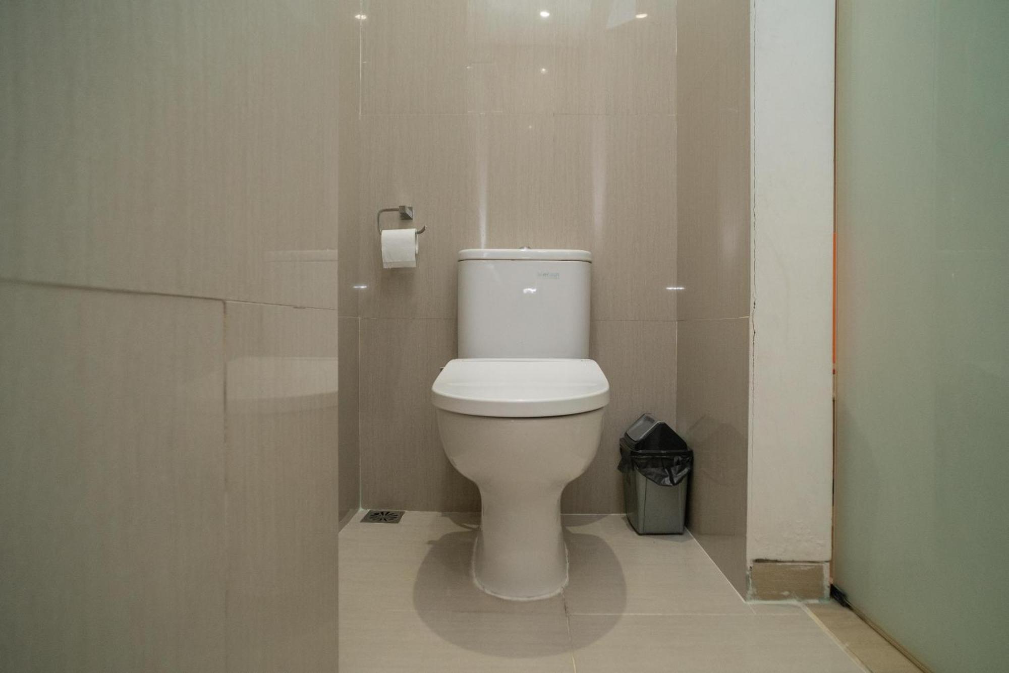 Sans Hotel Kupang Indah Surabaya By Reddoorz المظهر الخارجي الصورة